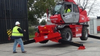 Praxis trainers op bijscholing bij Manitou